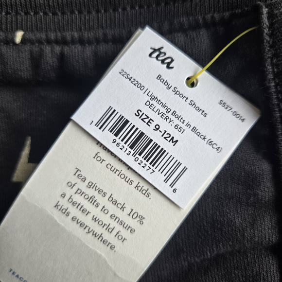 Nwt Tea Collection - Baby Sport Shorts - Lightning Bolts in Black - Picture 4 of 9